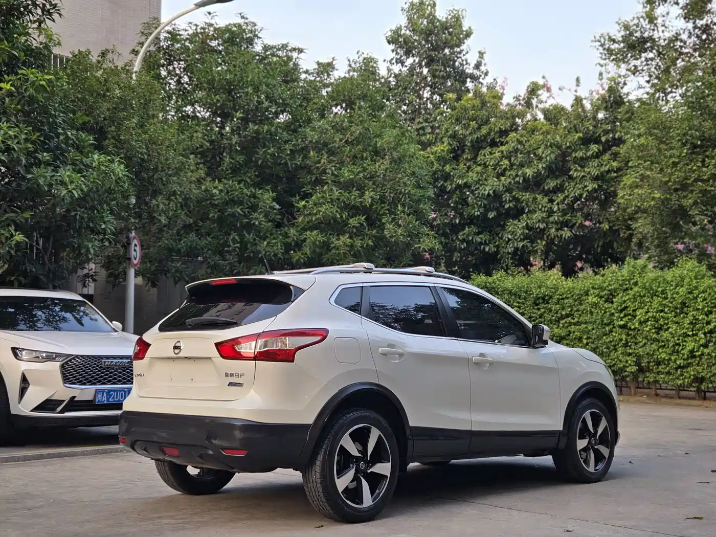 Фото 6 - Nissan Qashqai