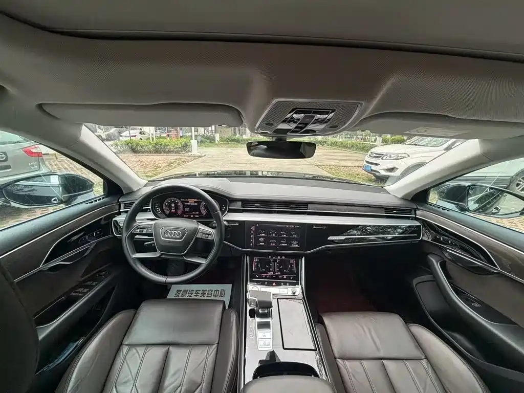 Audi A8 2021 A8L 50 TFSI quattro Comfort фото 9