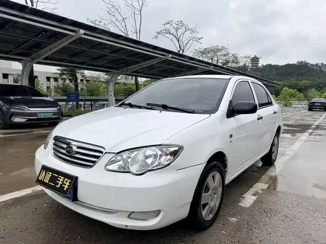 BYD F3