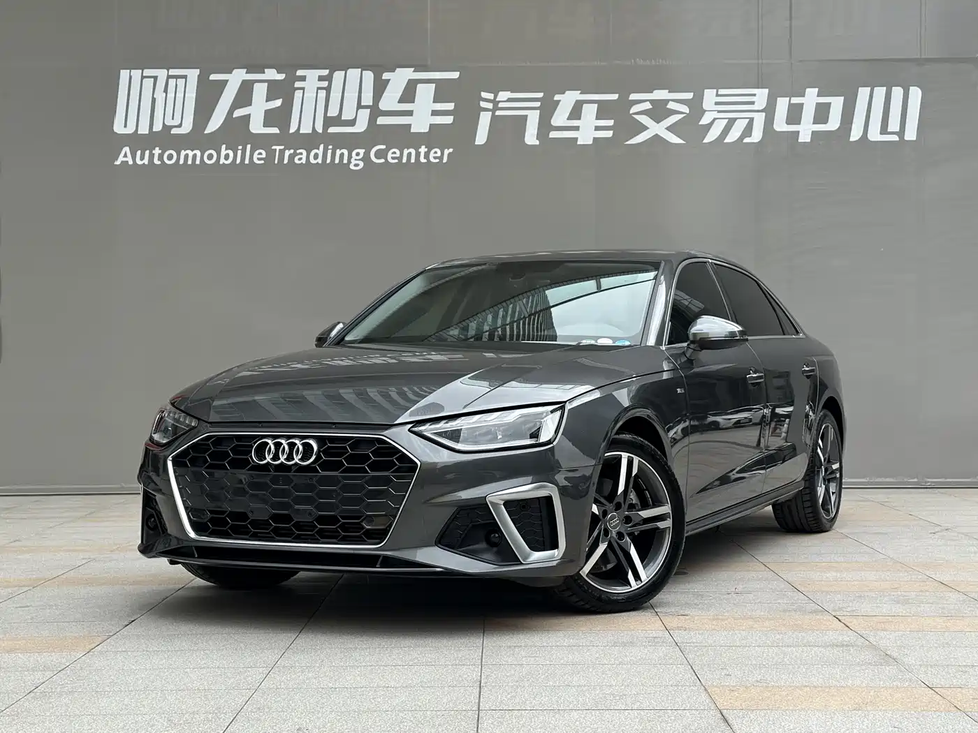 Audi A4L 2020 40 TFSI Luxury Dynamic фото 2