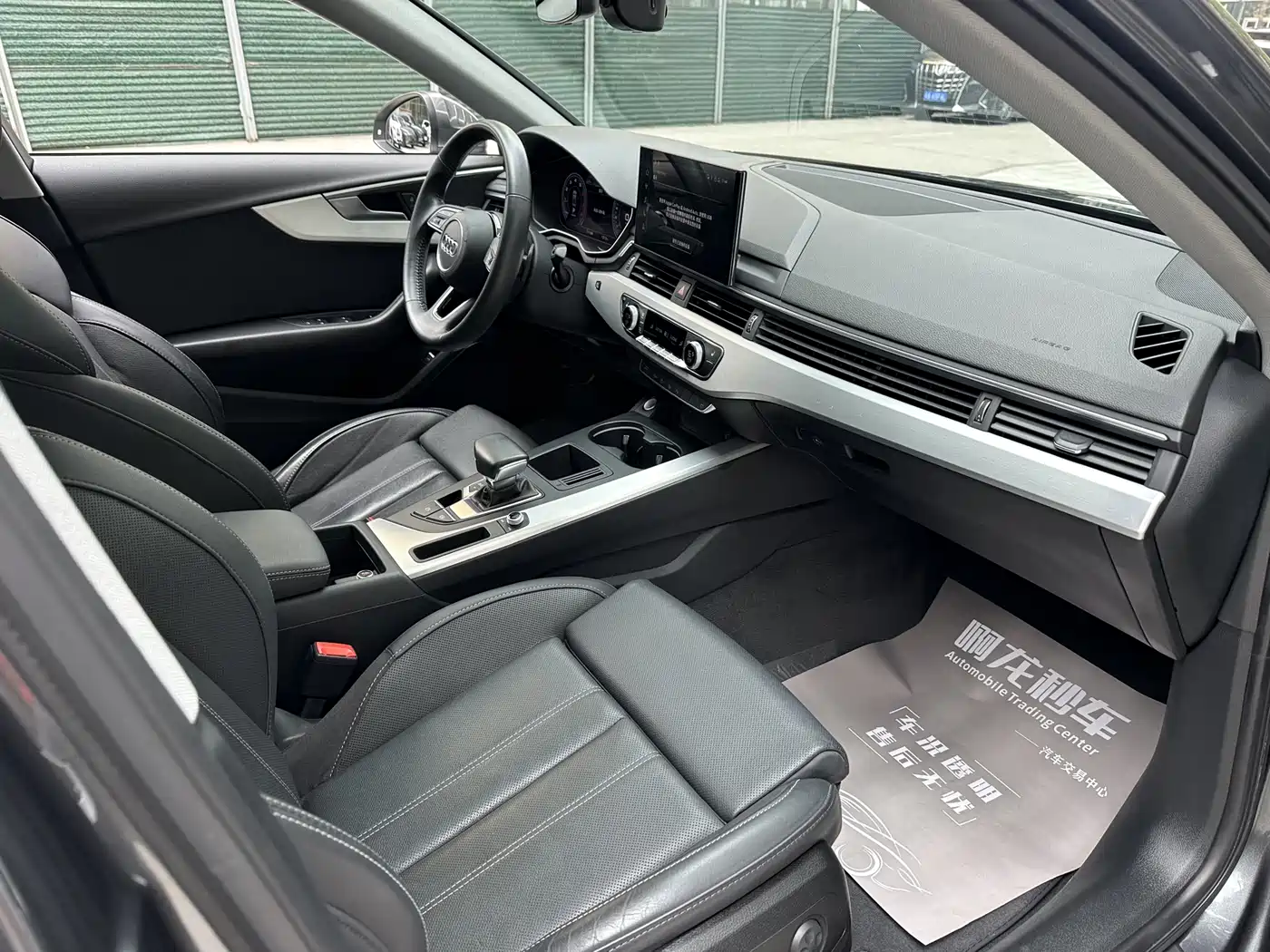 Audi A4L 2020 40 TFSI Luxury Dynamic фото 12