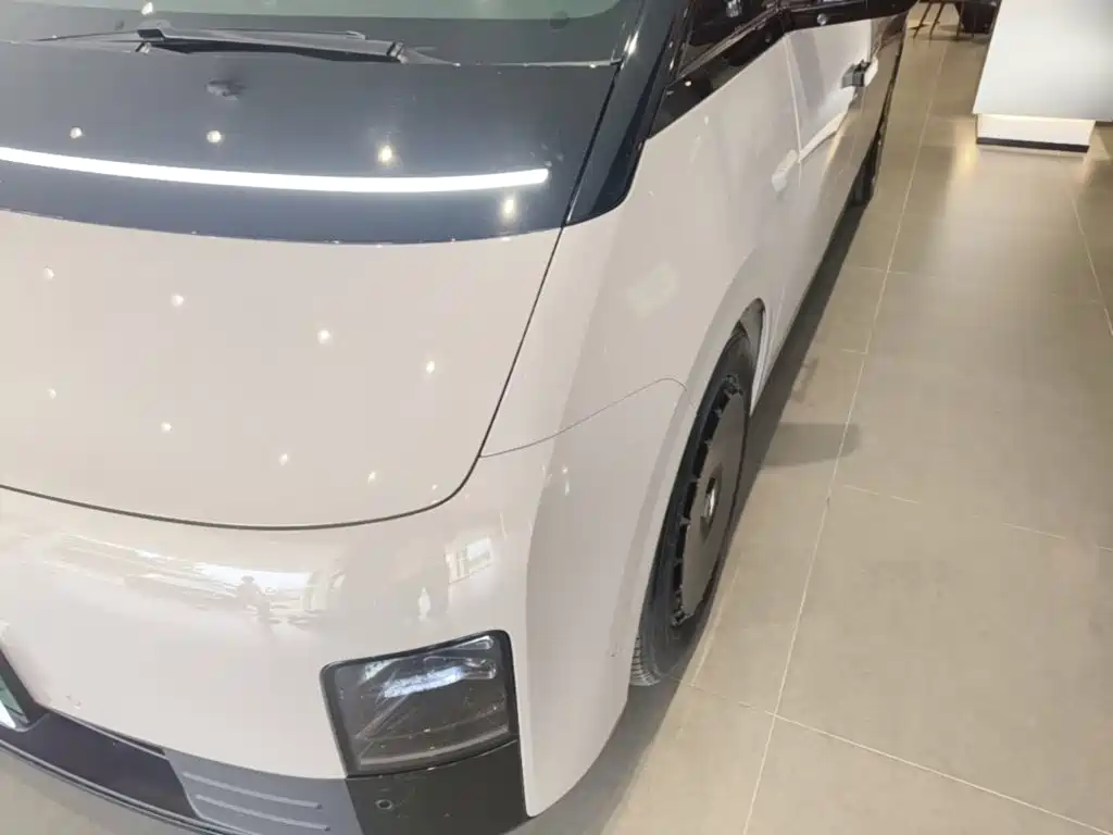 Li Auto MEGA 2024 2024 Ultra