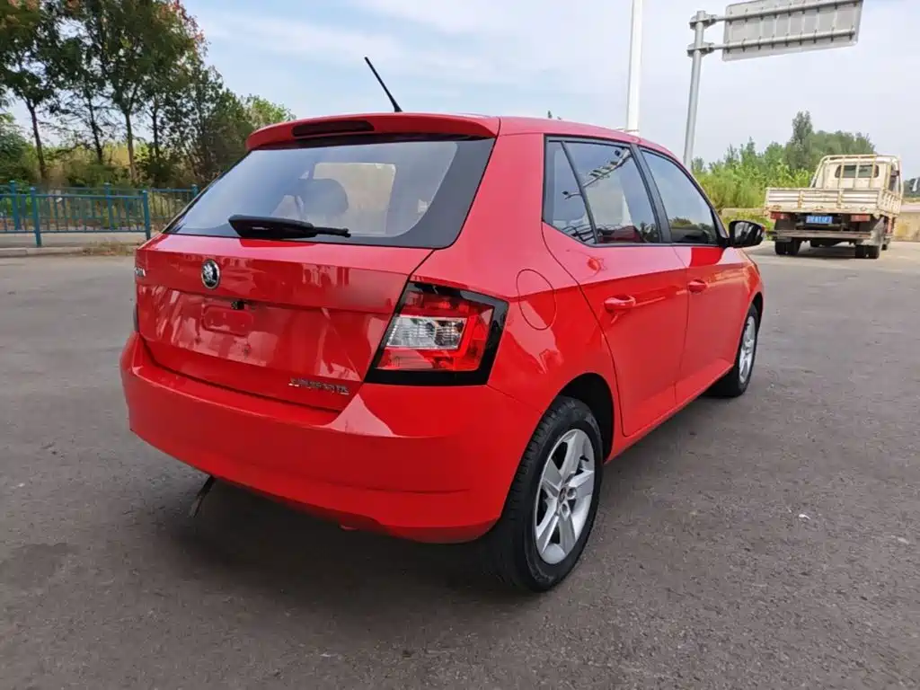 Škoda Fabia 2017 2017 1.4L Auto Car Enjoy Edition