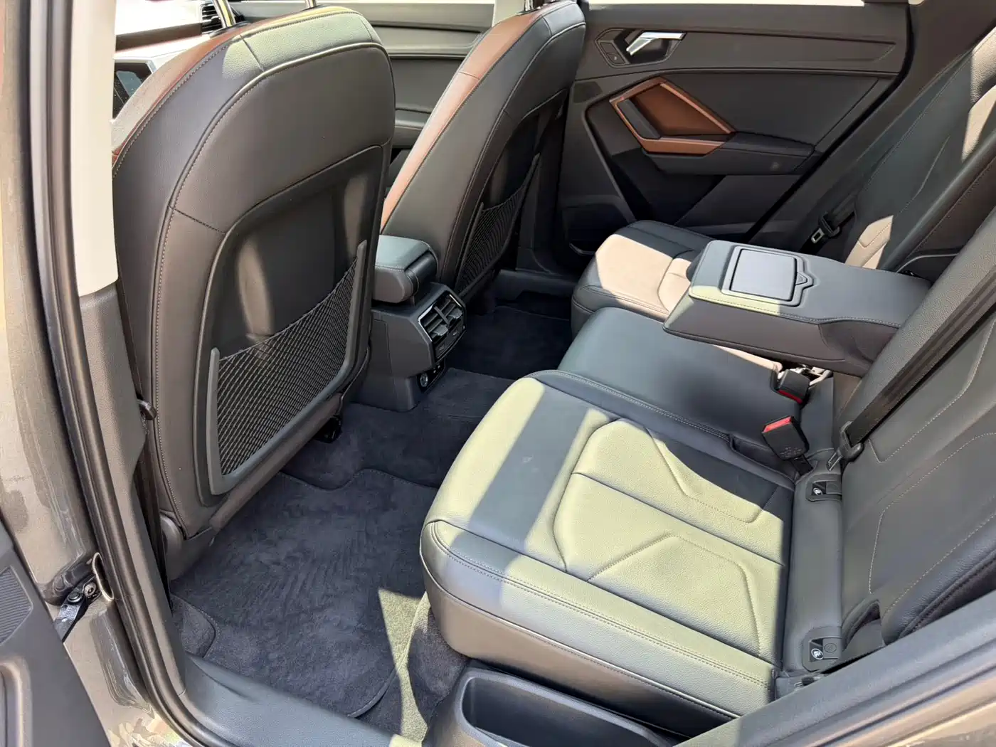 Audi Q3 2022 35 TFSI Fashion Elegance фото 11