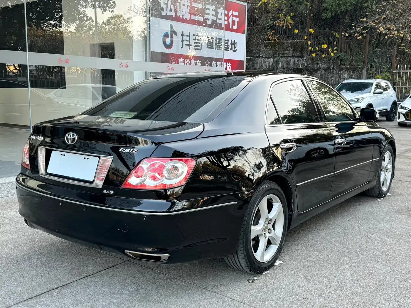 Toyota Reiz 2009 2.5S Comfort Edition фото 5