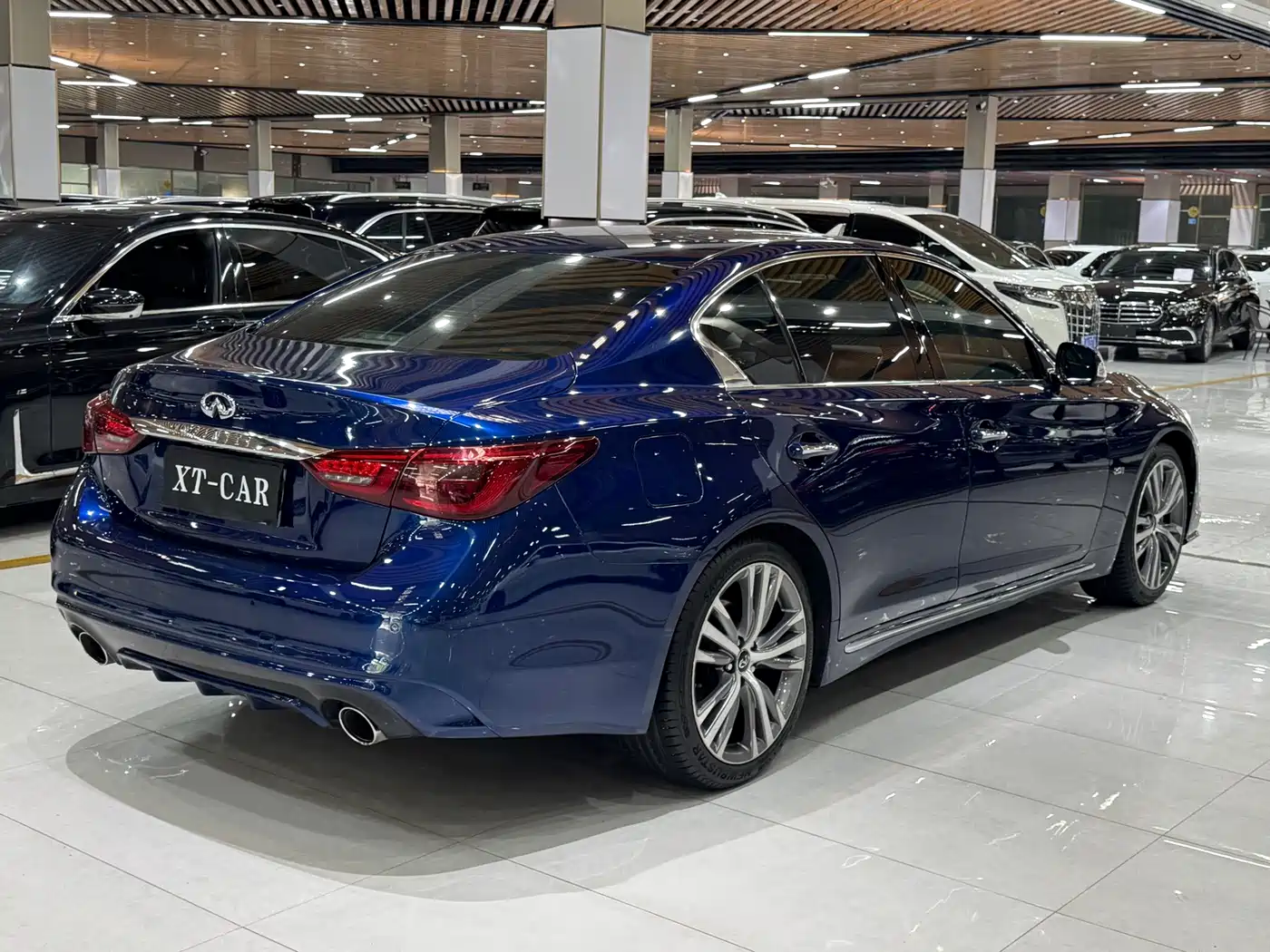 Фото 5 - Infiniti Q50L
