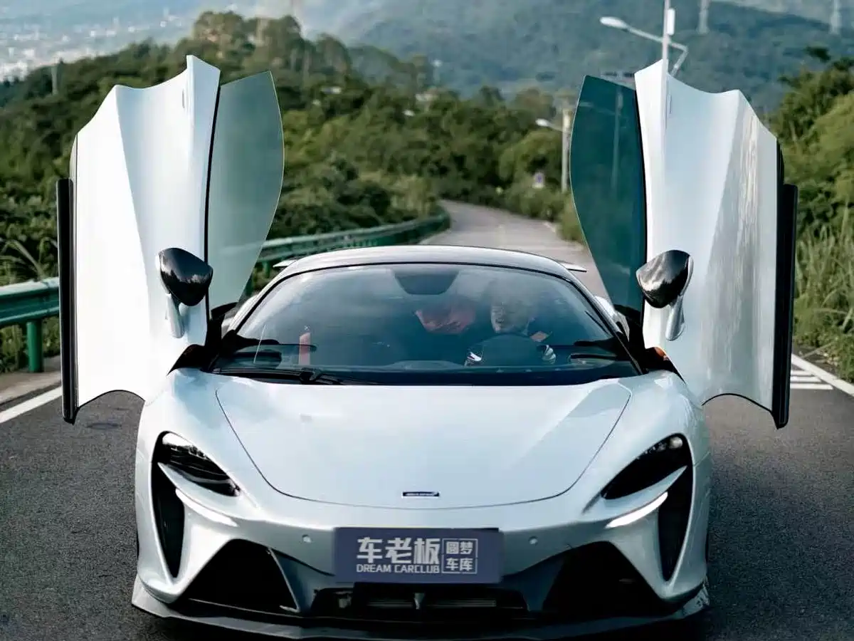 McLaren Artura 2026 2023 3.0T Hybrid Standard