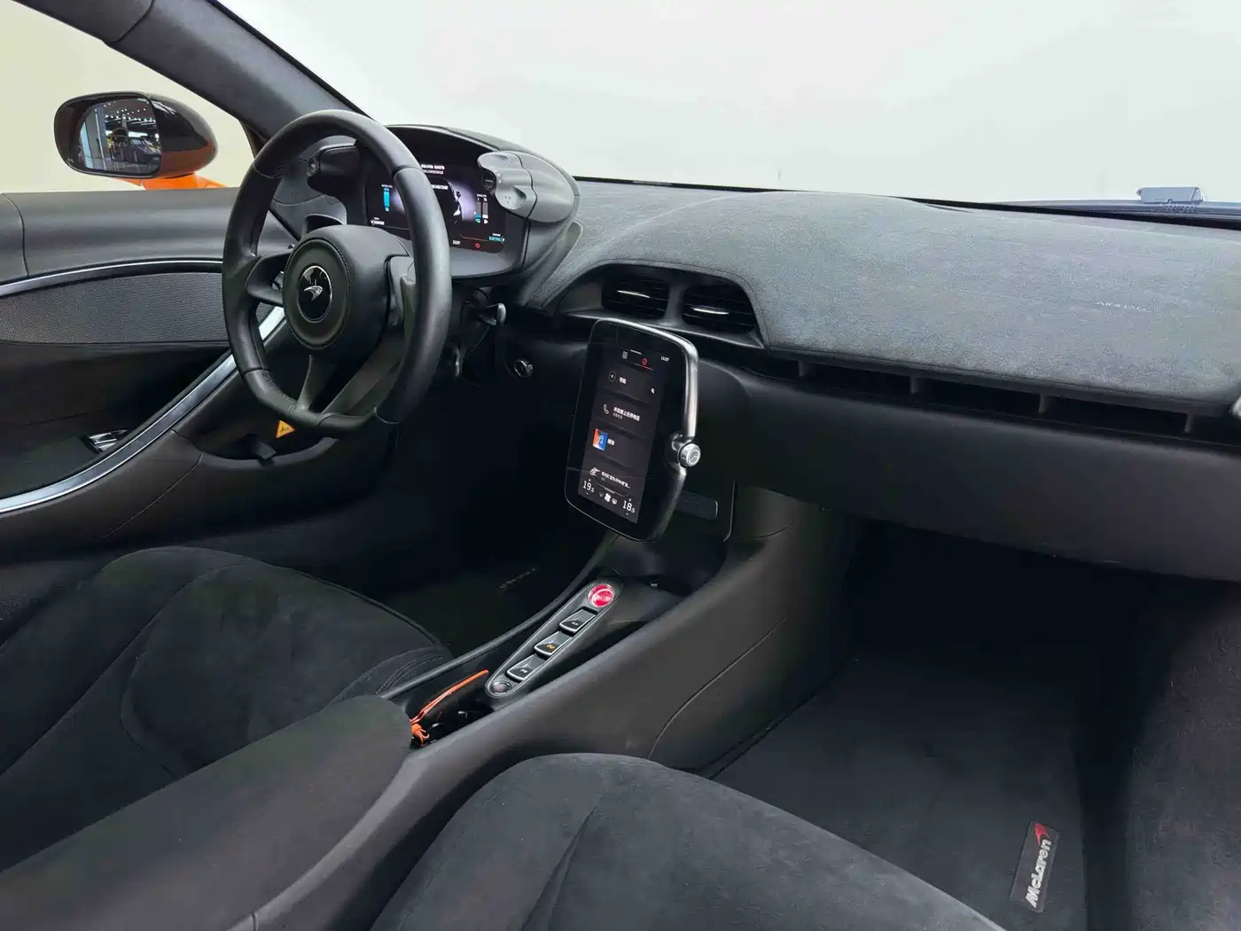 McLaren Artura 2026 2023 3.0T Hybrid Standard
