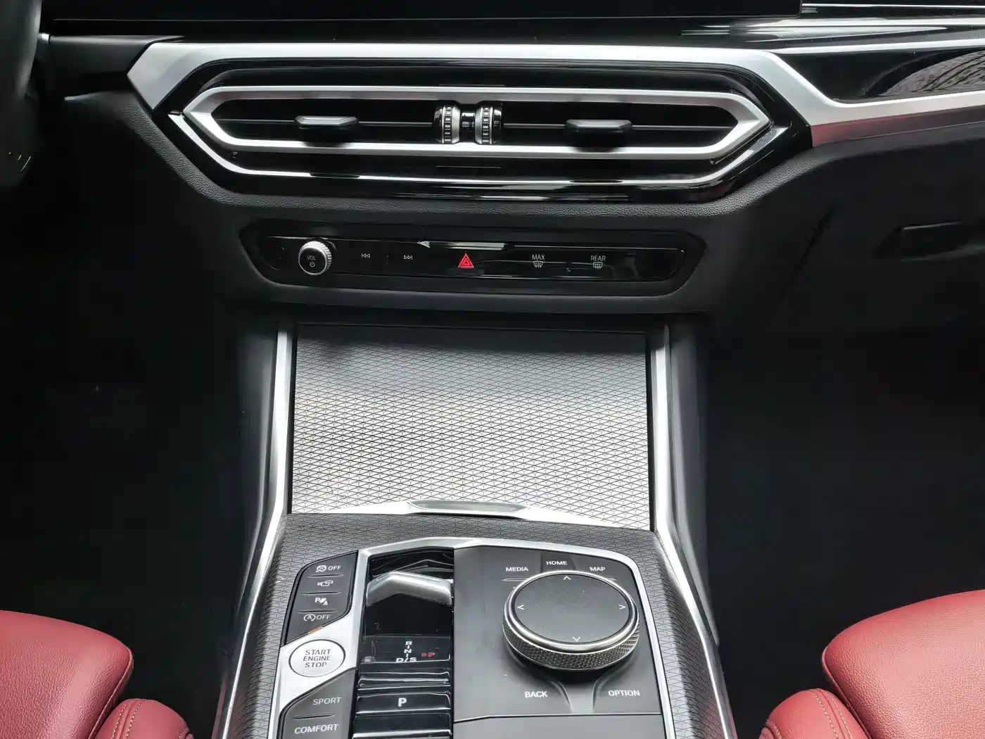 BMW 3 Series 2023 325Li M Sport Black Night Package фото 15