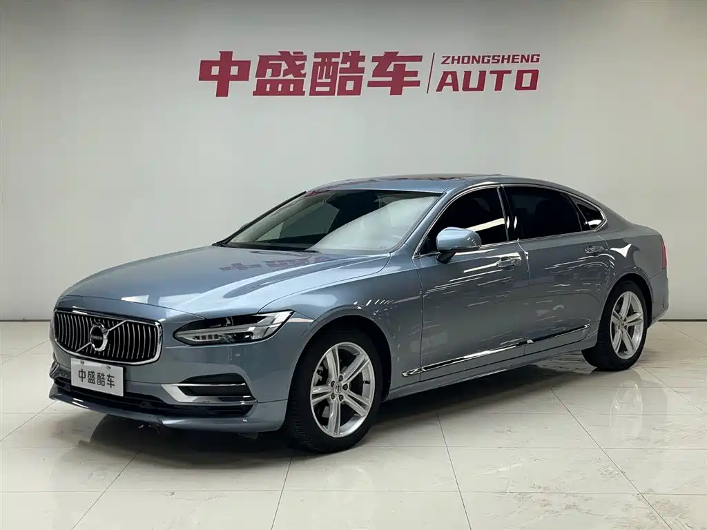 Volvo S90 2019 T4 Momentum