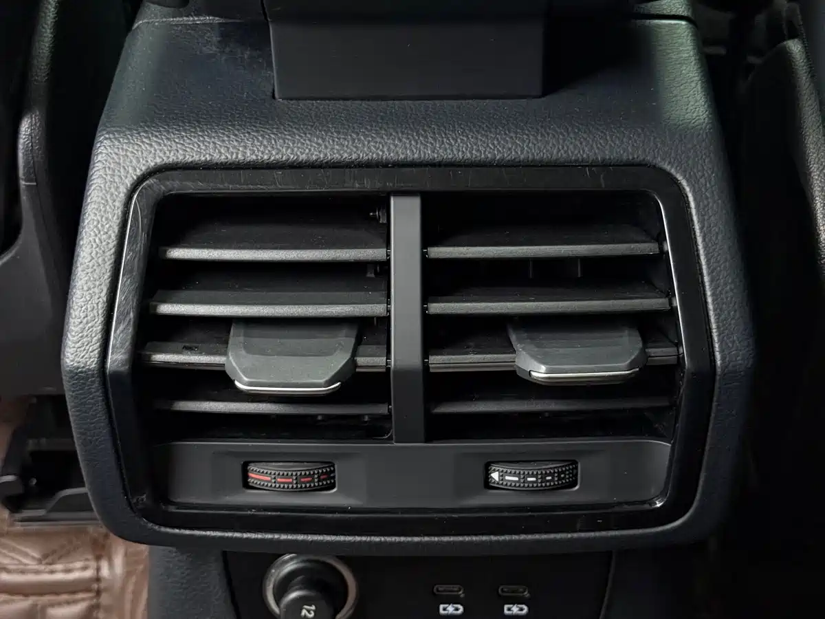 Audi Q3 2023 35 TFSI Fashion Dynamic (1.4T) фото 16