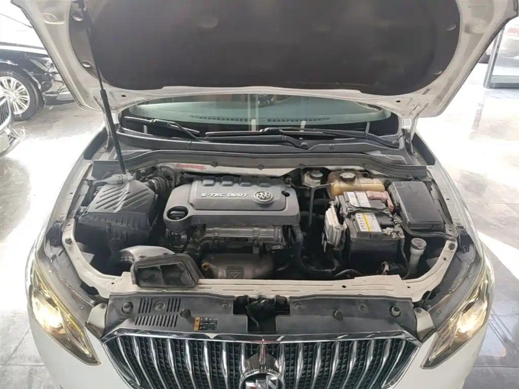 Buick Excelle 2015 15N Automatic Elite фото 19