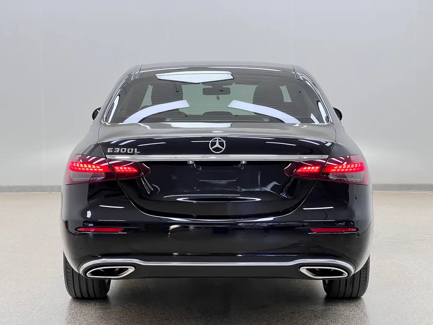 Mercedes-Benz E-Class 2023 Facelift E 300 L Luxury фото 32