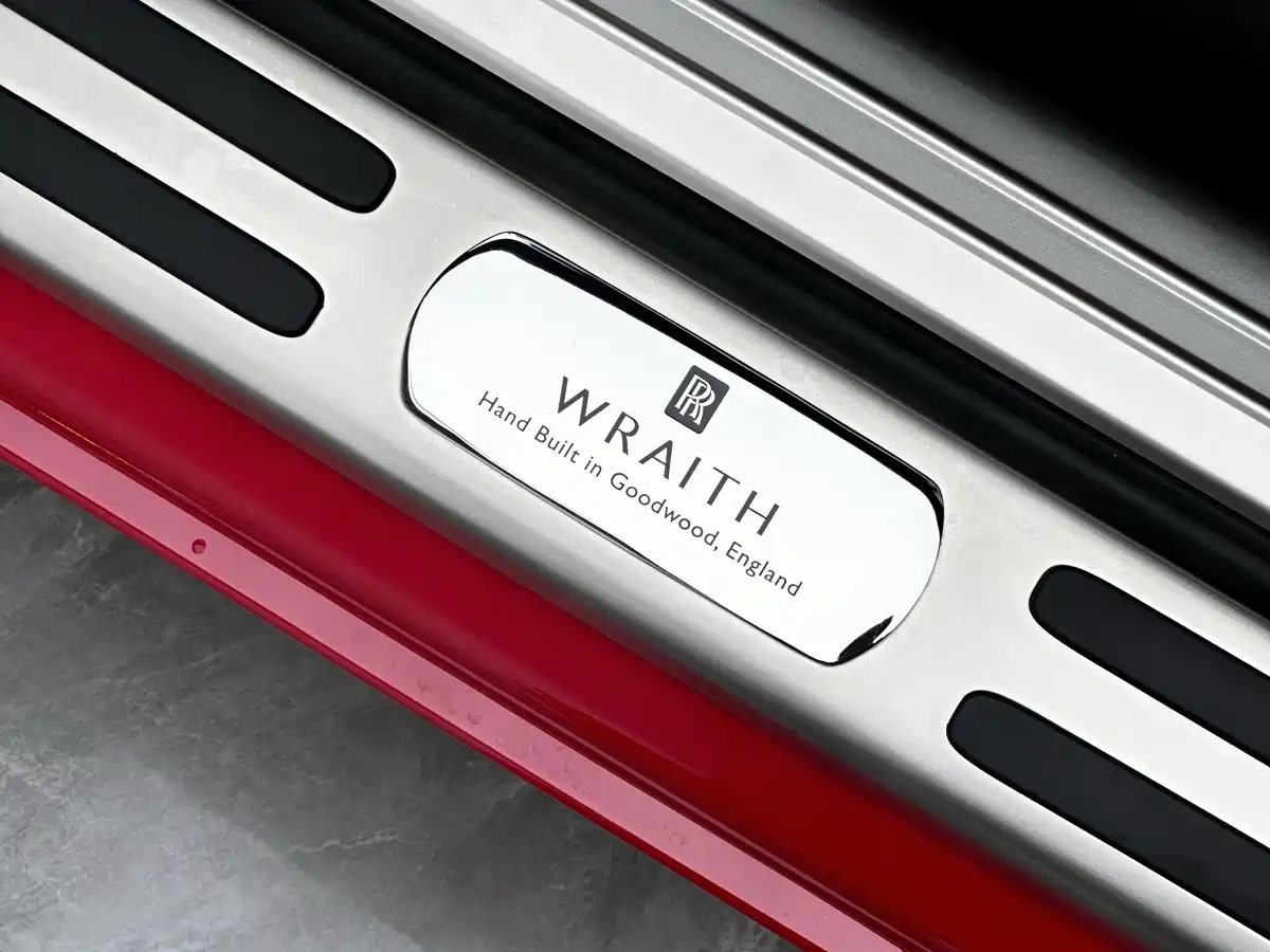 Фото 6 - Rolls-Royce Wraith