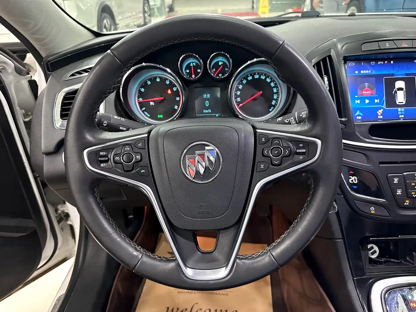 Buick Regal 2015 1.6T Leading Tech Edition фото 15