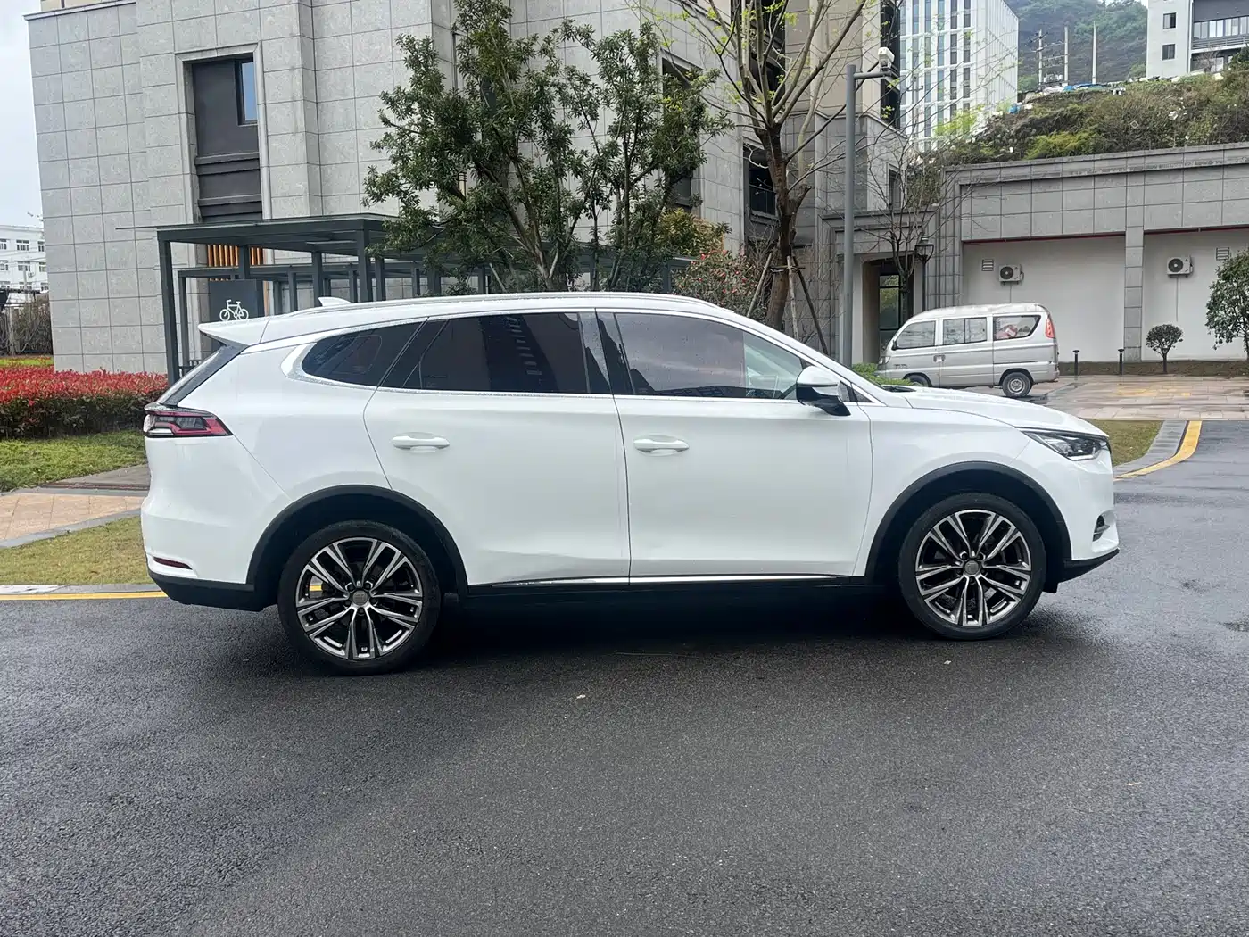 BYD TANG