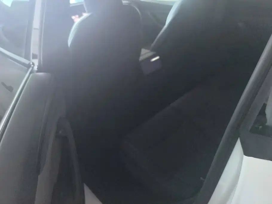 Tesla Model Y 2026 2026 Rear-Wheel Drive