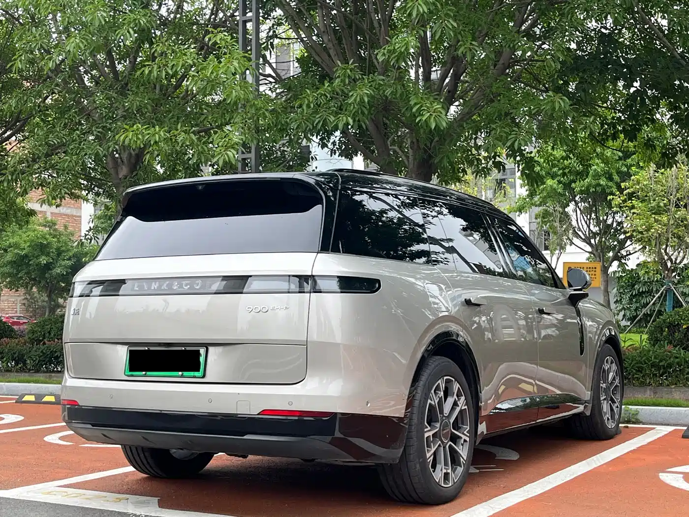Lynk & Co 900 2025 1.5T Ultra фото 9