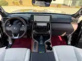 Фото 8 - Lexus LX