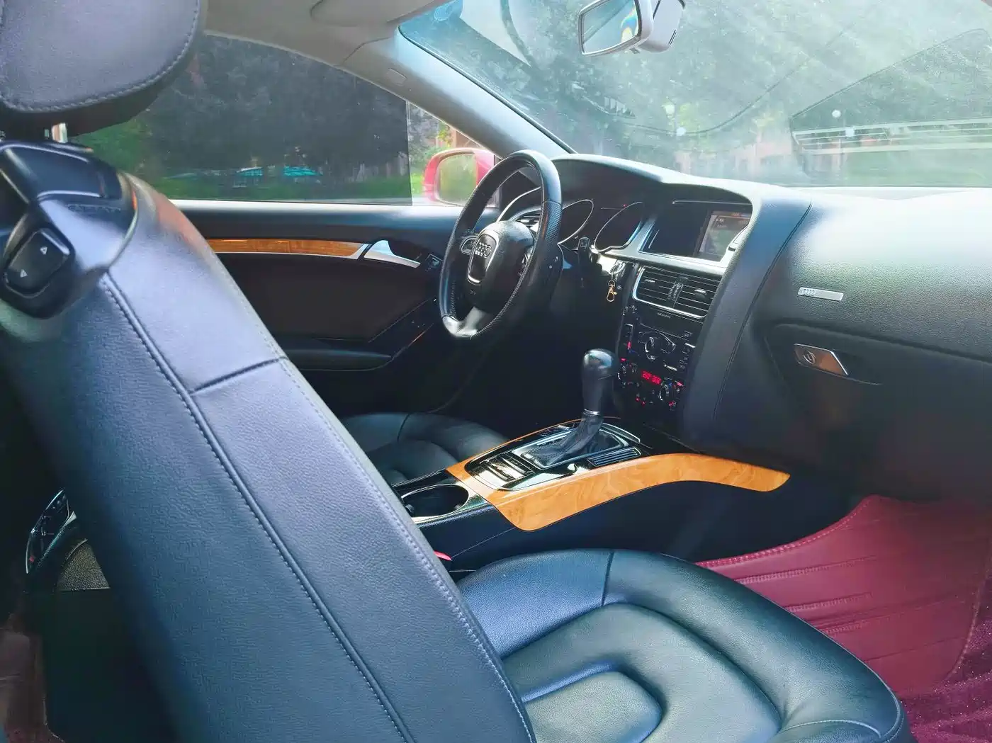 Audi A5 (Import) 2009 2.0TFSI coupe фото 27