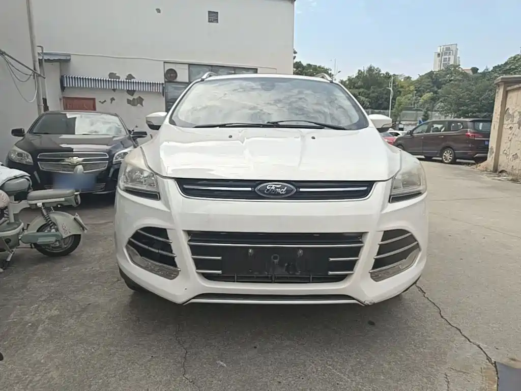 Фото 3 - Ford Kuga