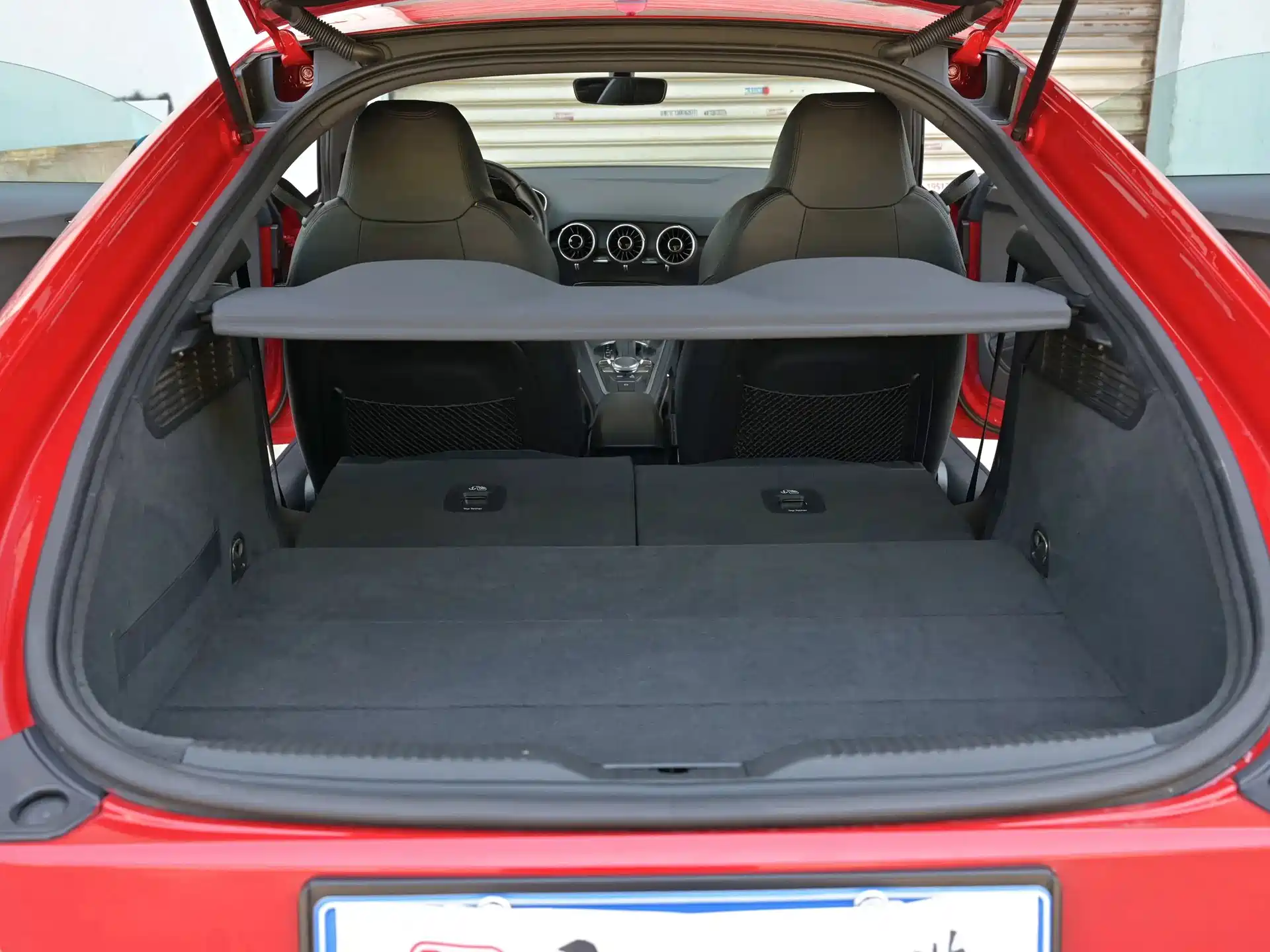 Photo 13 - Audi TT