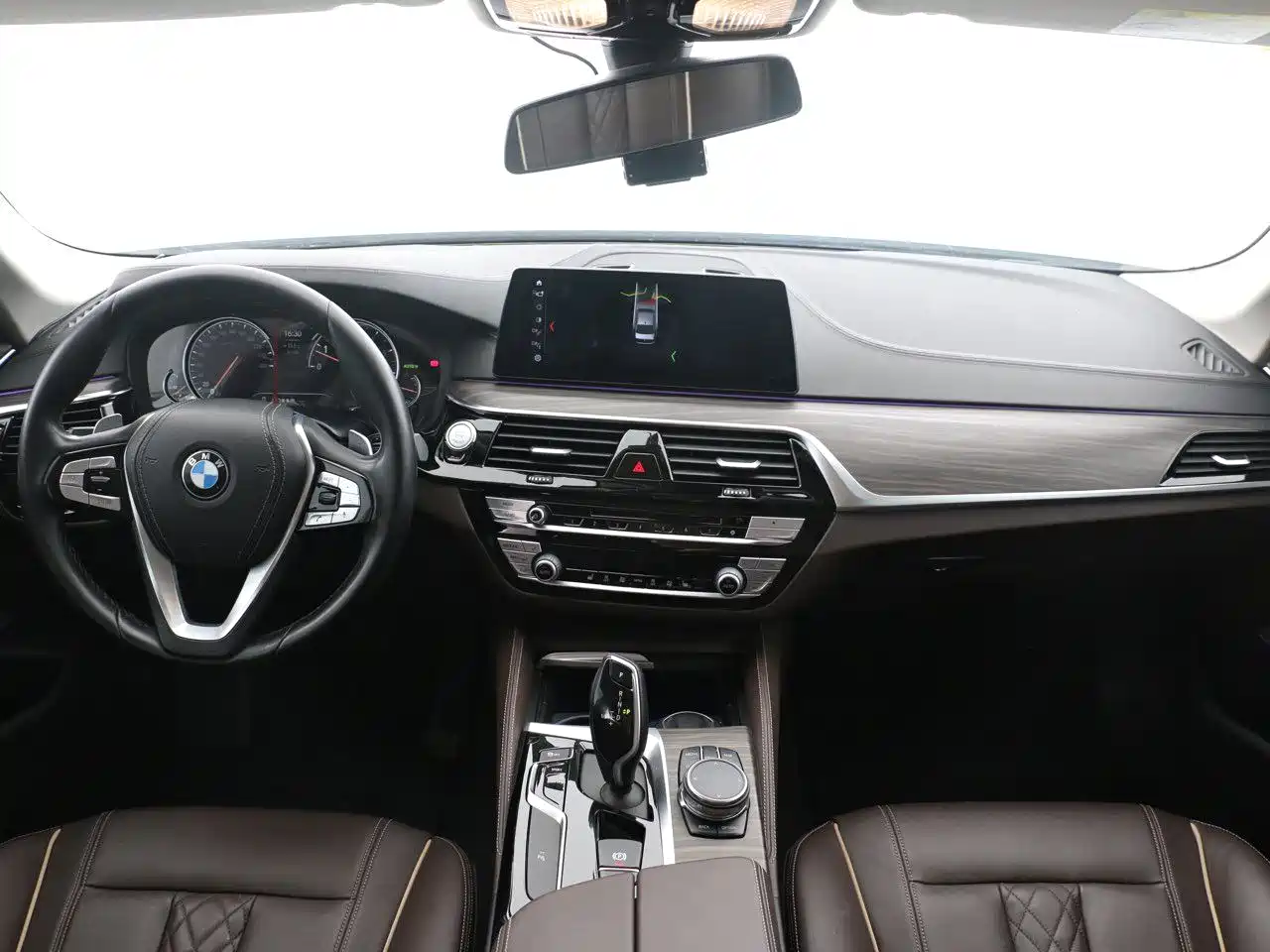 BMW 5 Series 2018 Facelift 530Li xDrive Luxury Package фото 10