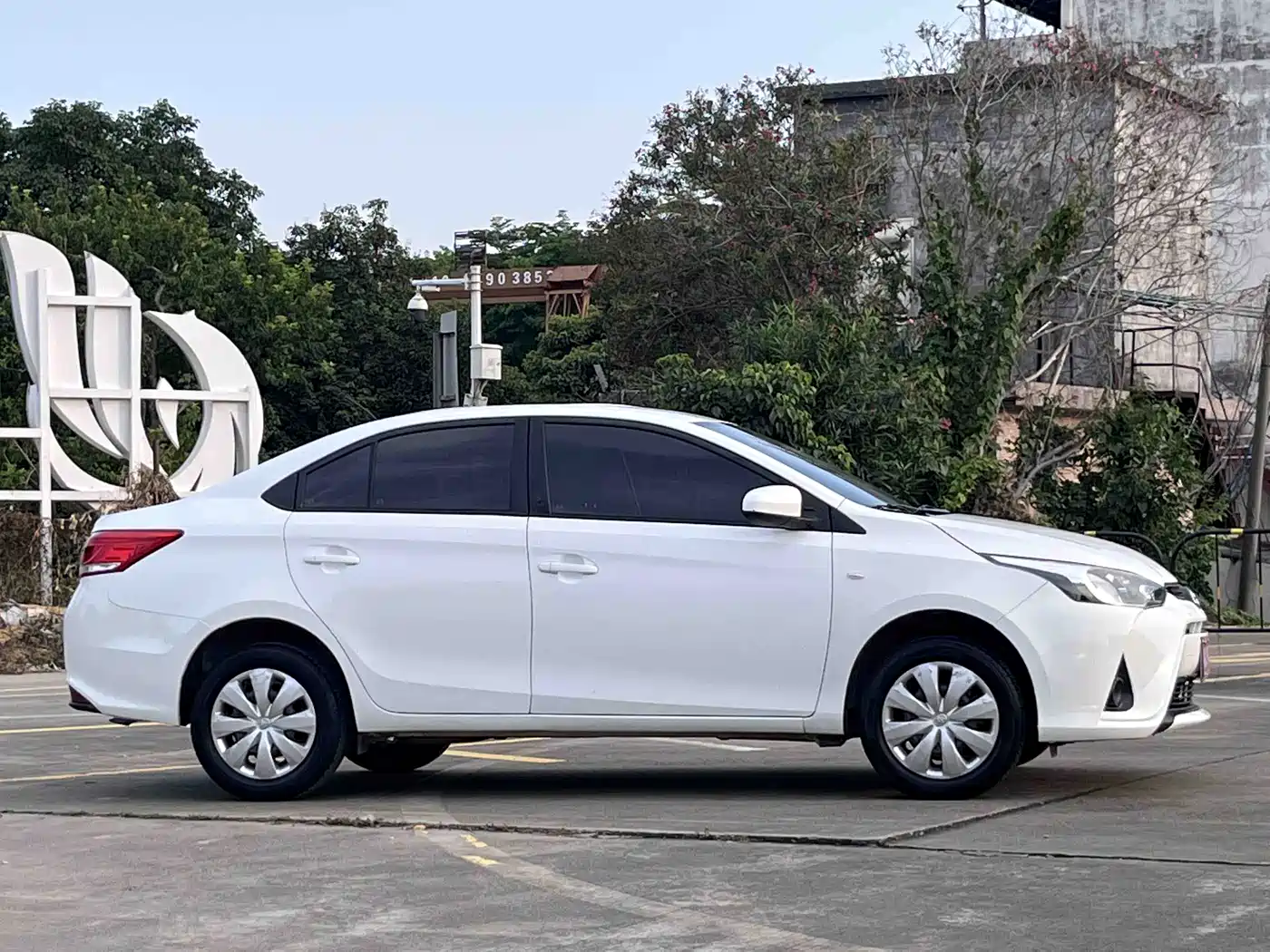 Toyota YARiS L Zhi Xiang 2020 1.5L CVT Leading Edition фото 6