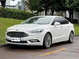 Фото 1 - Ford Mondeo
