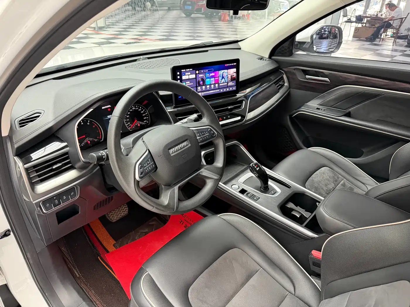 Photo 4 - Haval H6