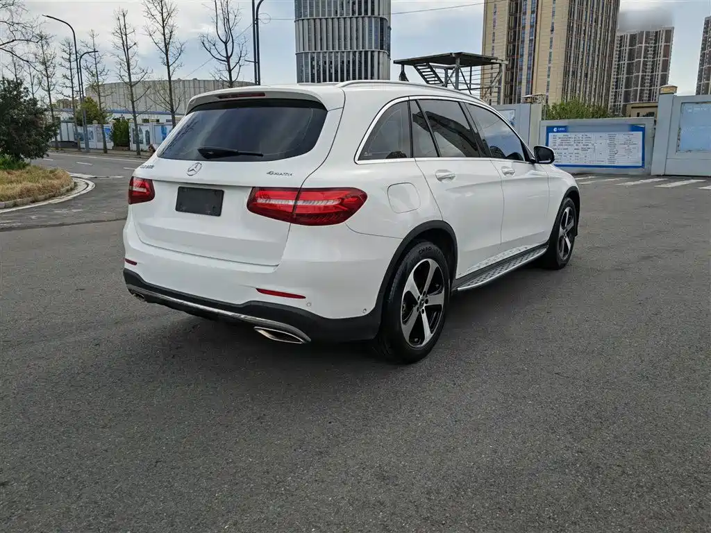 Mercedes-Benz GLC 2018 GLC 260 4MATIC Luxury фото 7