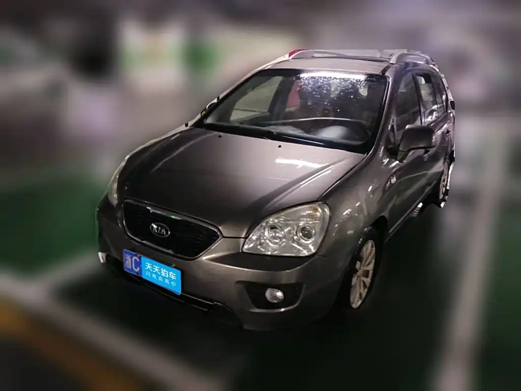 Kia Carens 2011 2007 Model 2.0L 7-seat Standard