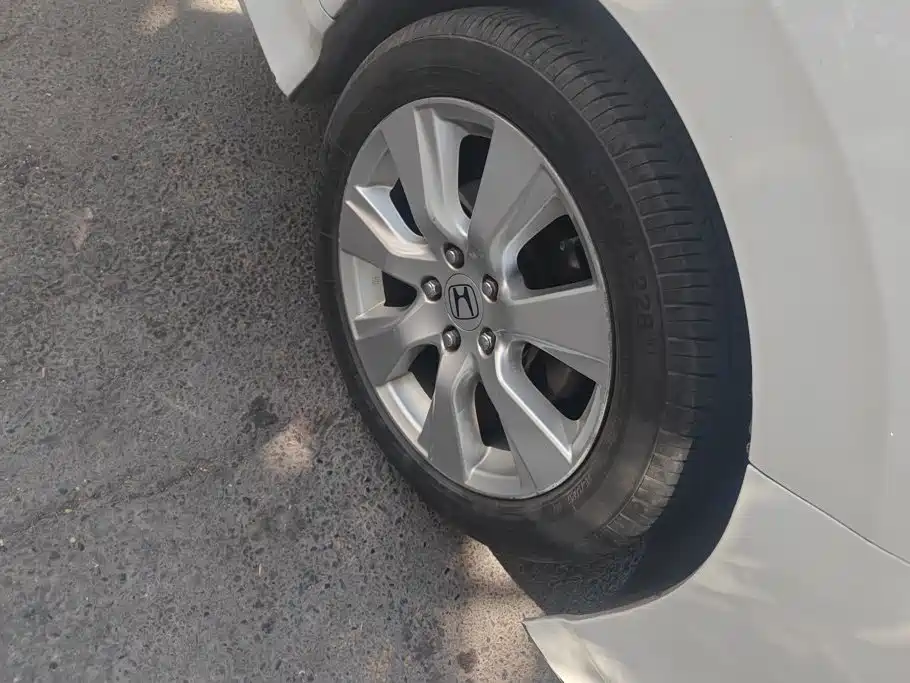 Honda Jade 2014 2013 1.8L Automatic Comfort Edition 5-seater