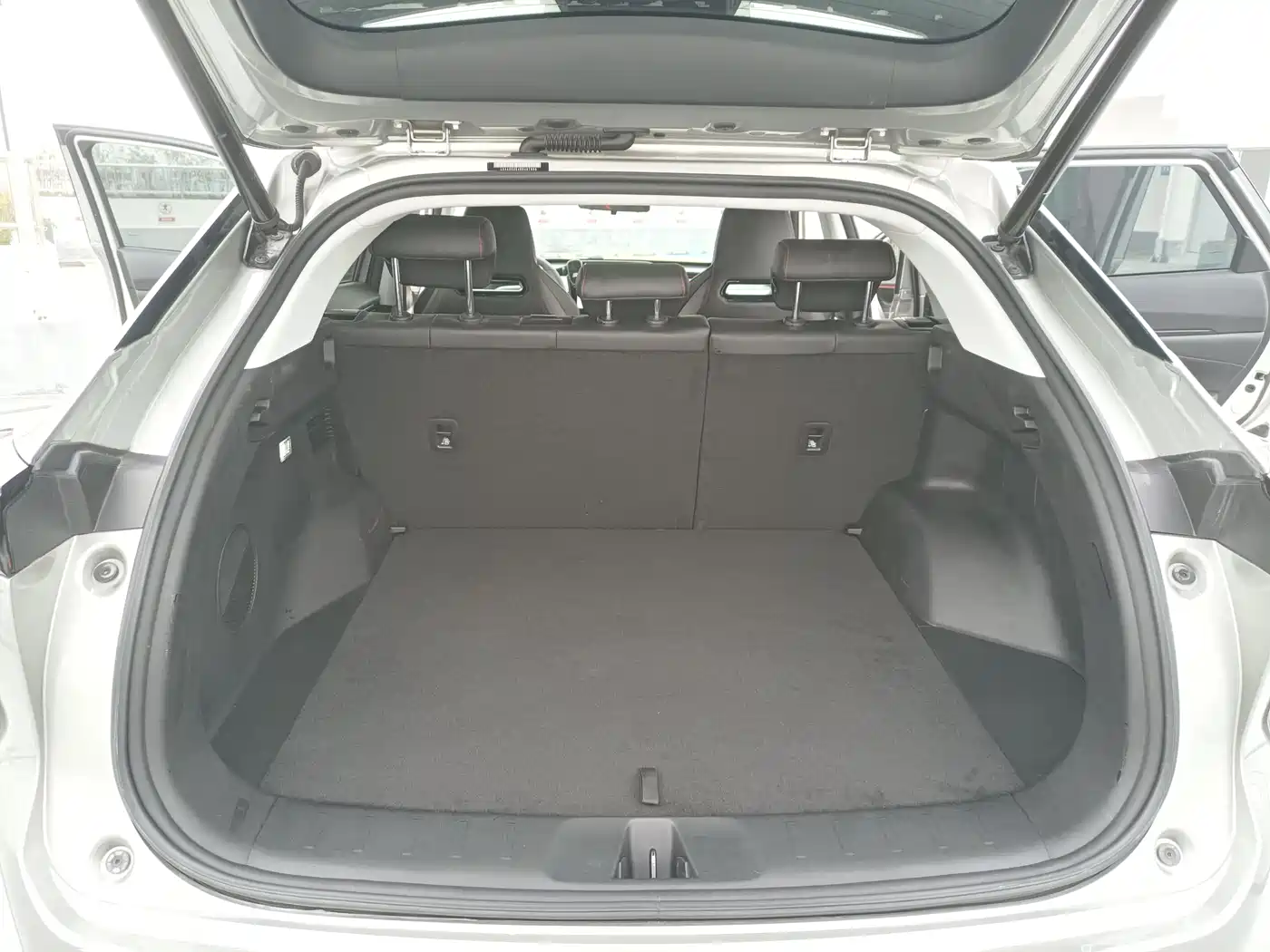 CHANGAN CHANGAN AUCHAN Z6