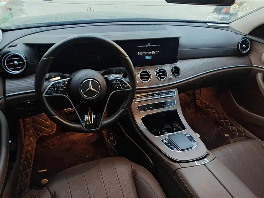 Mercedes-Benz E-Class 2022 E 300 L Luxury фото 12