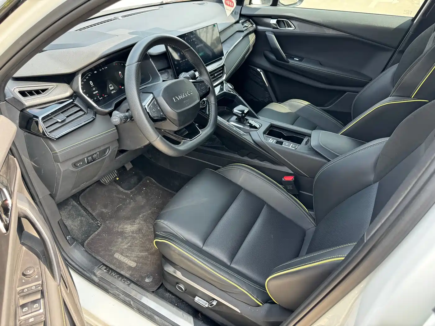 Lynk & Co 06 2023 Remix 1.5T Power Halo фото 4