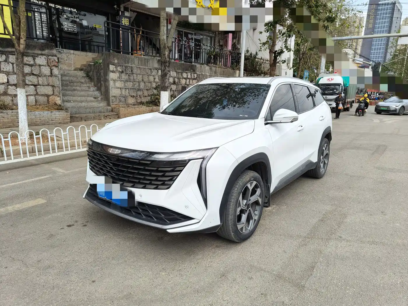 Geely Boyue L 2023 — пригон из Китая