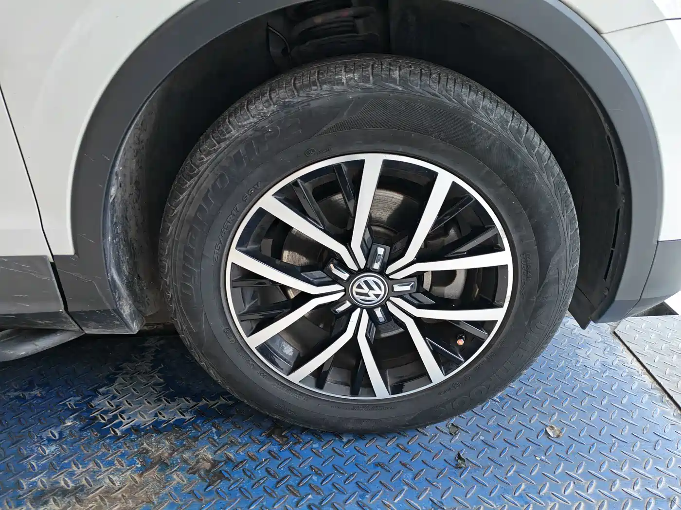 Volkswagen Tiguan L 2018 330TSI Automatic 2WD Luxury Edition фото 12