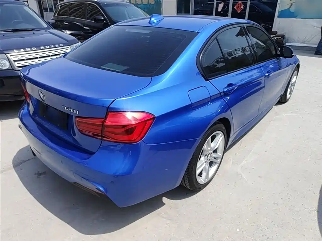 BMW 3 Series 2017 320i M Sport фото 7