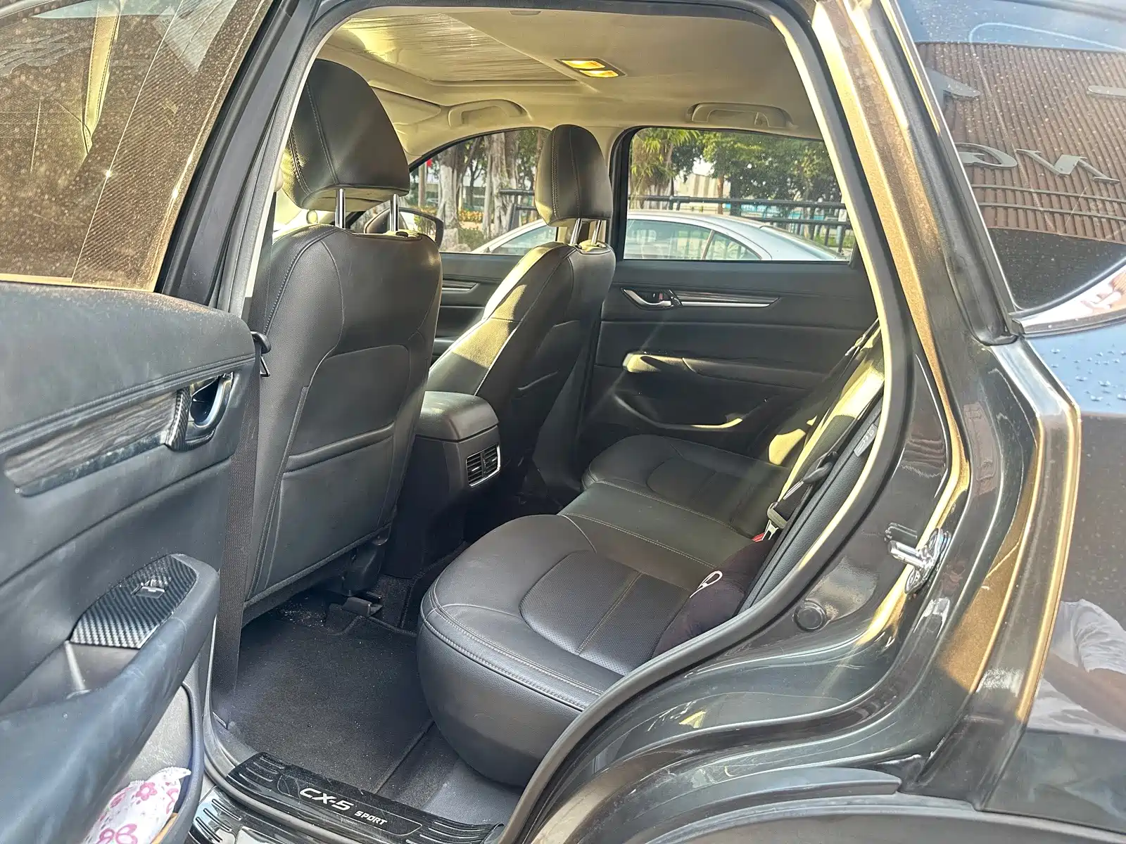 Photo 3 - Mazda CX-5