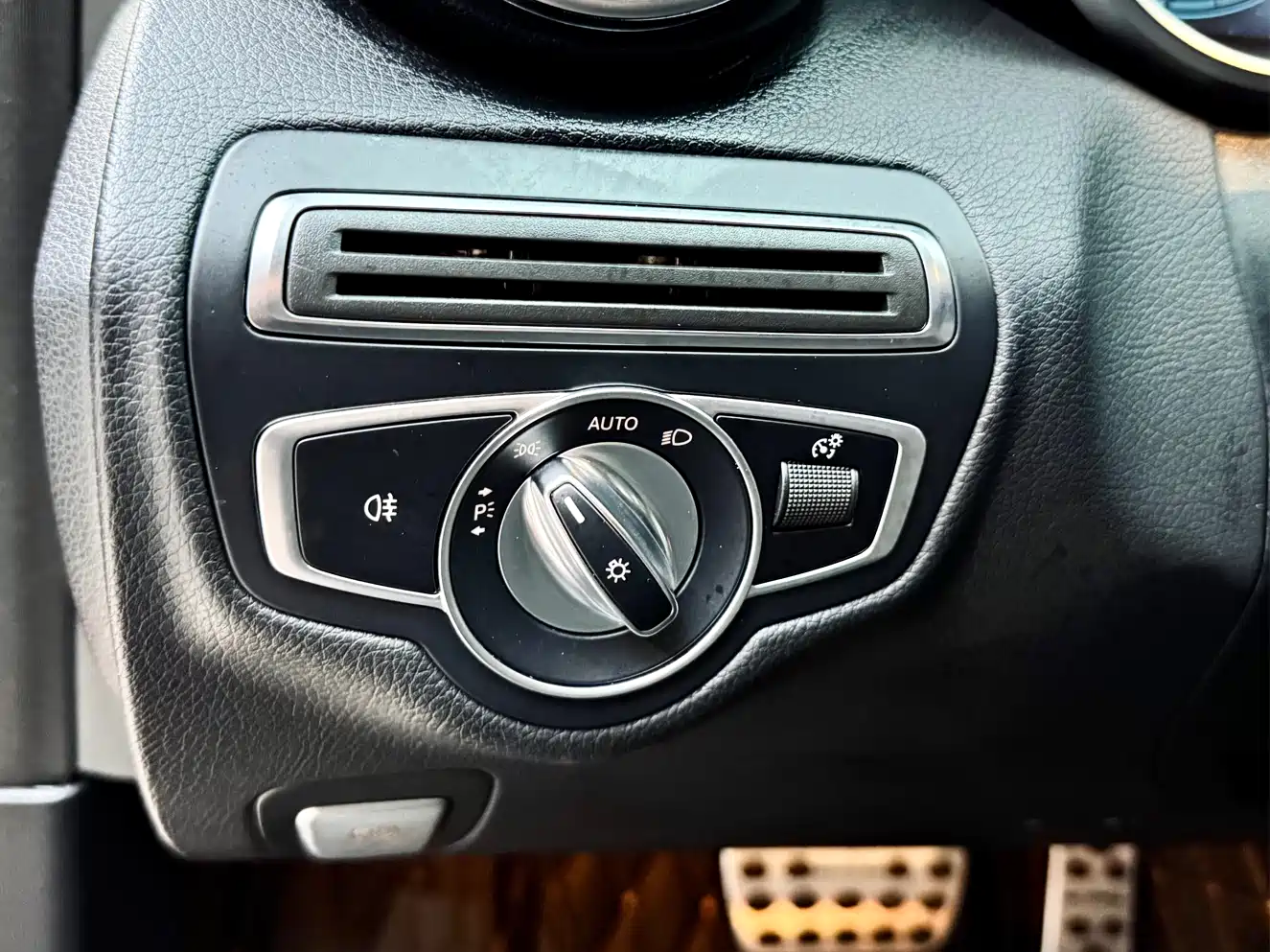 Mercedes-Benz C-Class 2020 C 260 L Sport фото 13