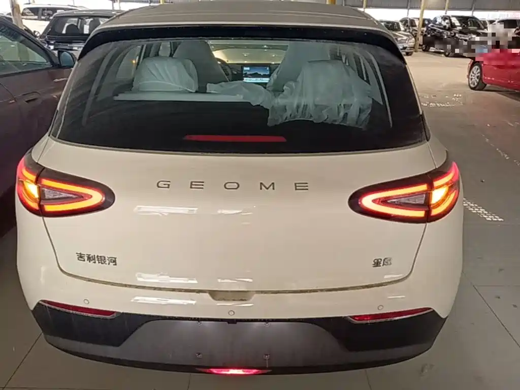 Geely Galaxy Starry Wish 2026 Edition 310km Youth Version фото 6