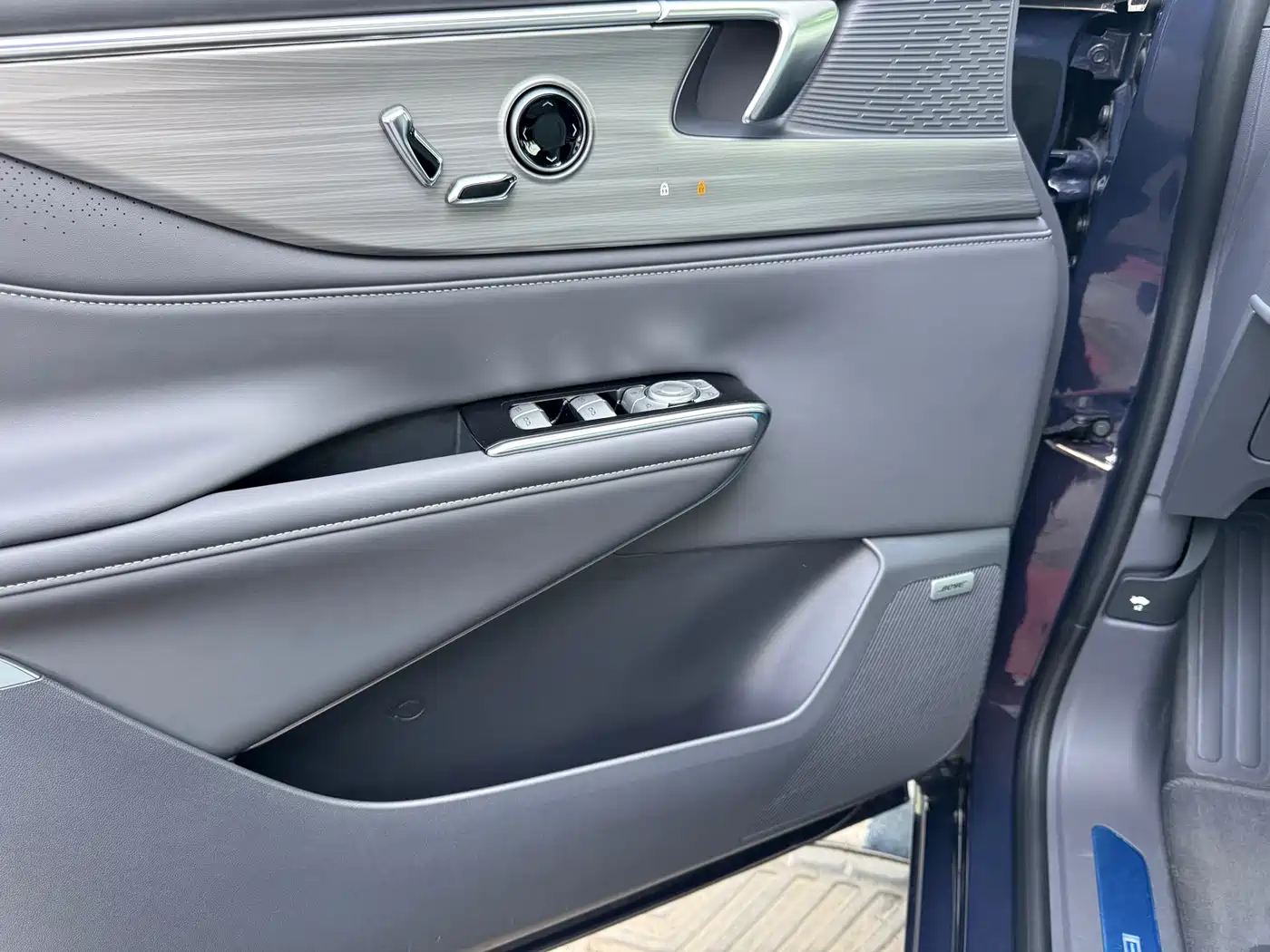 Buick GL8 2025 Land Honor Premium Edition фото 4