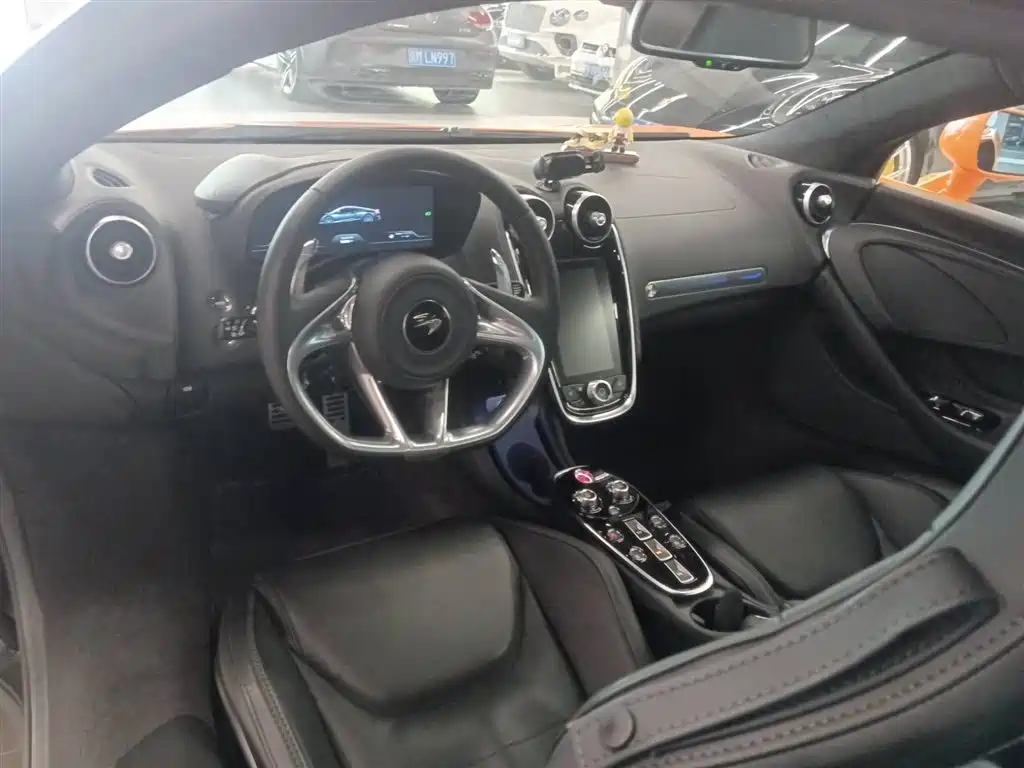 McLaren GT 2023 2023 4.0T Standard Model
