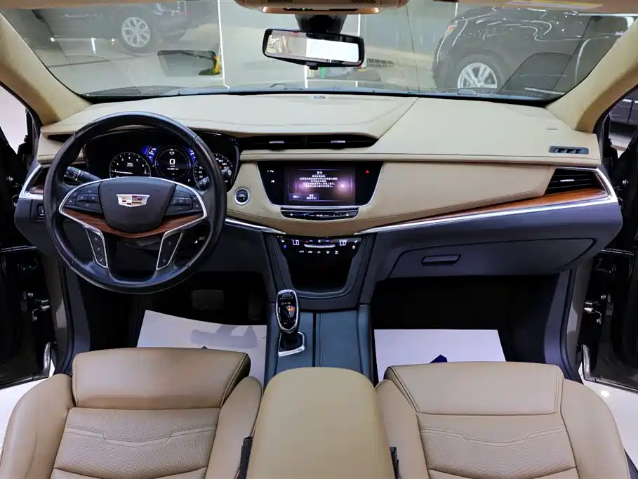 Cadillac XT5 2016 28T AWD Platinum Edition фото 18