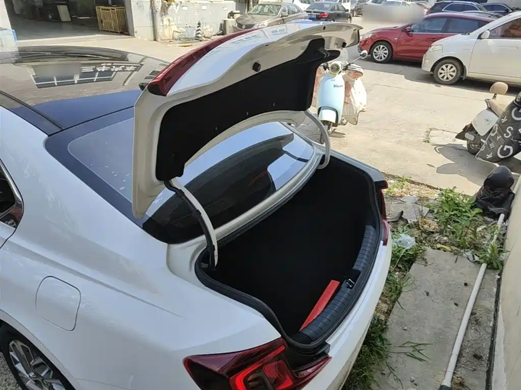 Hyundai Mistra 2021 1.8L CVT GLX Elite фото 19