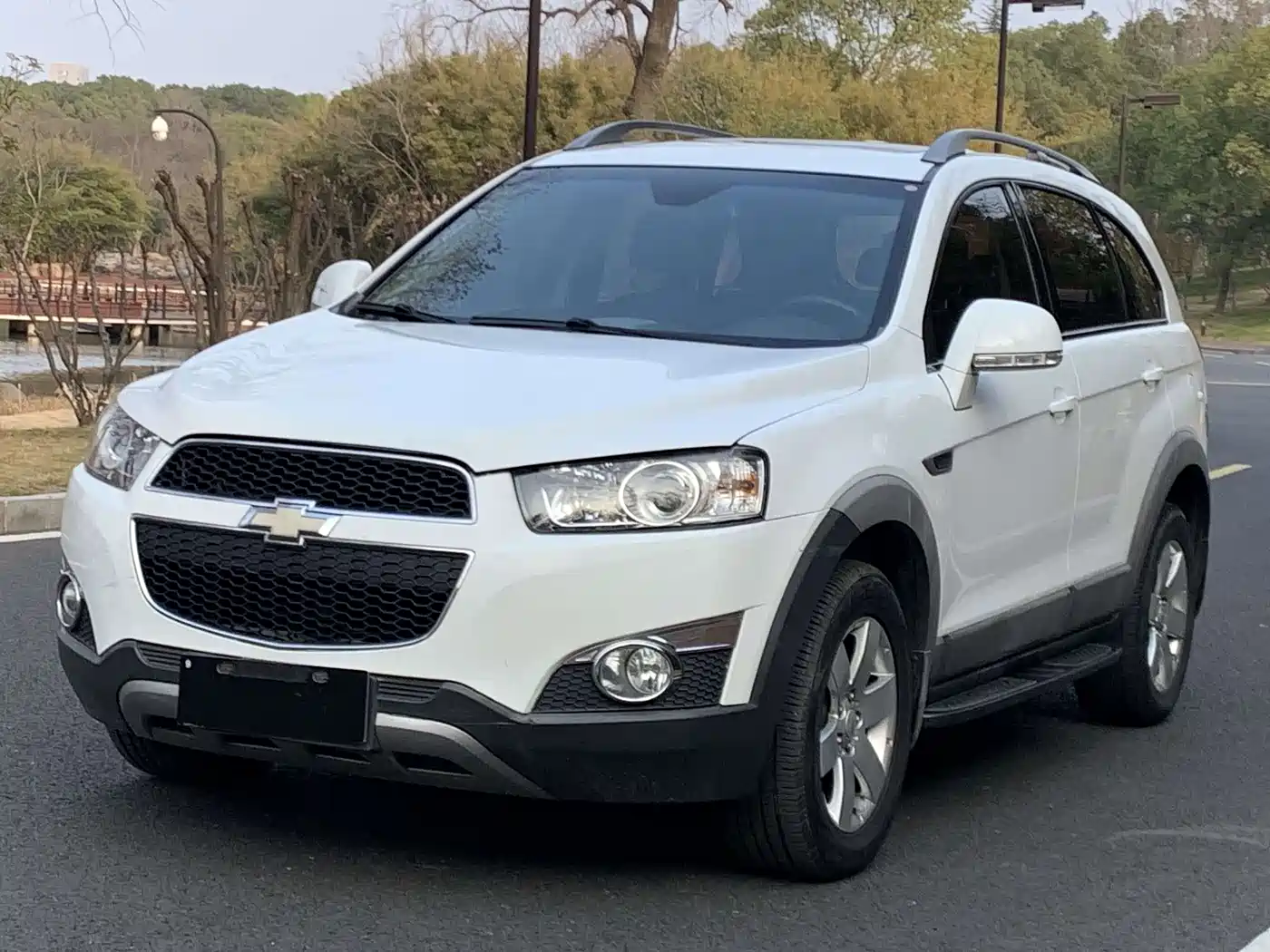 Chevrolet Captiva 2014 2.4L 2WD Urban 7-seater