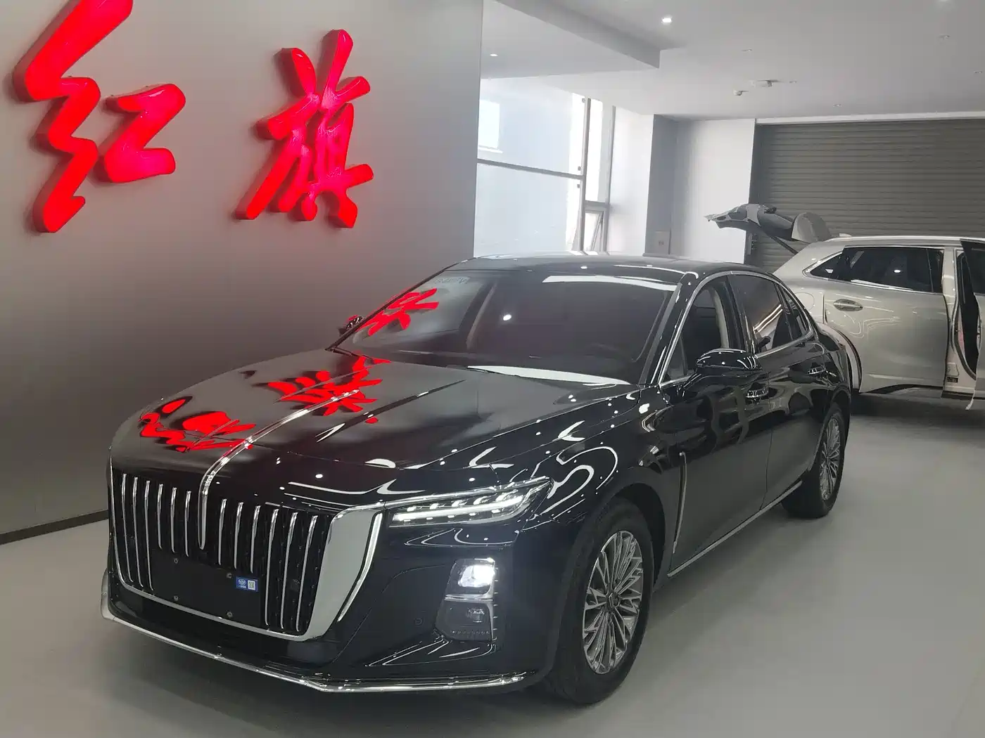 Hongqi H5 2024 1.5T DCT Smart Connect Flag Rhythm Edition