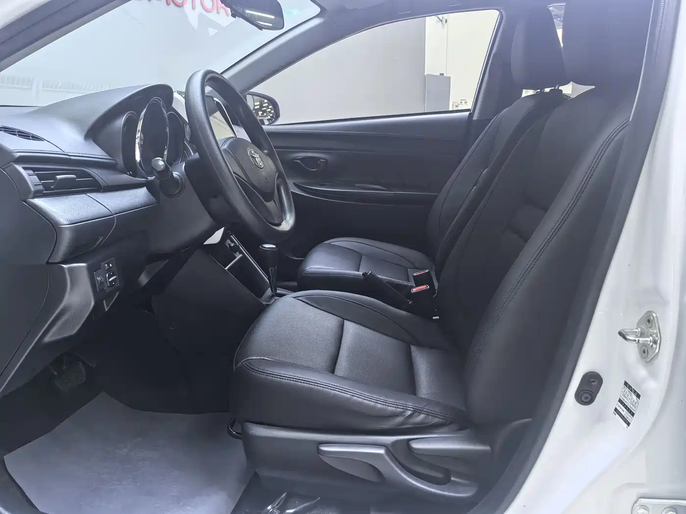 Toyota YARiS L Zhi Xiang 2020 1.5L CVT Leading Edition фото 6