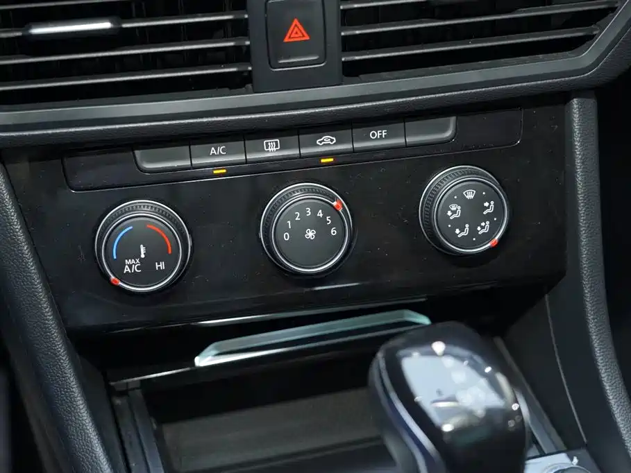 Volkswagen Sagitar 2020 280TSI DSG Comfort China VI фото 17